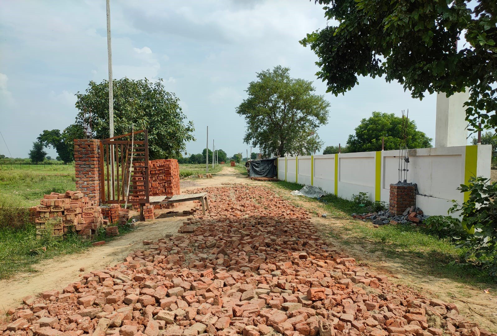 Shree Radh Krishna Enclave Vrindavan Near Railway station (Mathura)